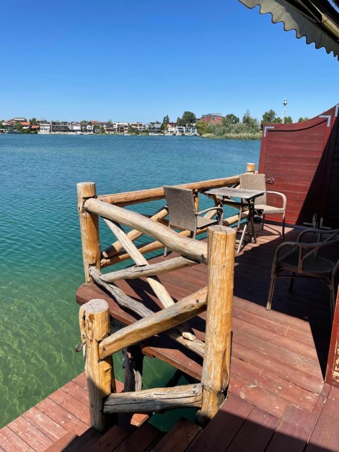 Bungalov Na Vode - Lobster Apartment Сенец Екстериор снимка